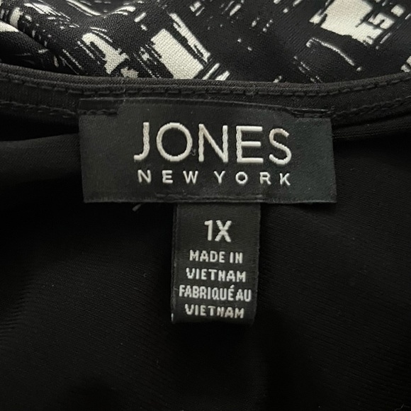 Jones New York-Women’s Sleeveless Top-Size 1X-Black & White - Picture 11 of 13